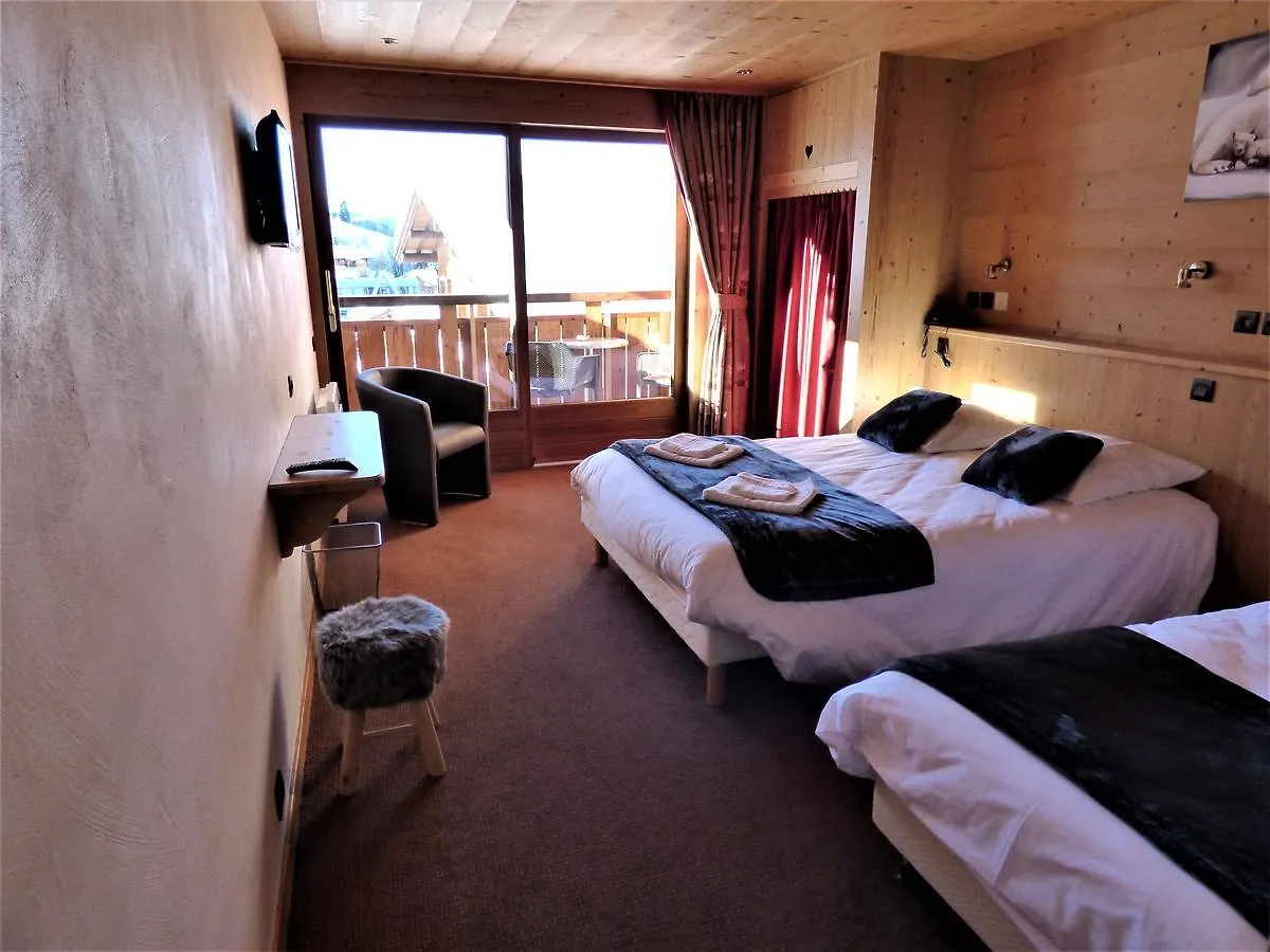 Hotel Les Flocons Le Grand-Bornand 3*,