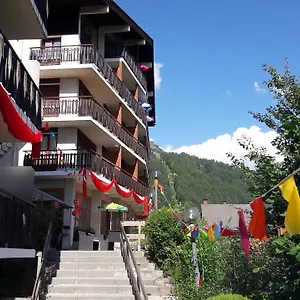 Hotel Village Le Savoy